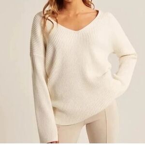 Abercrombie V Neck Sweaters